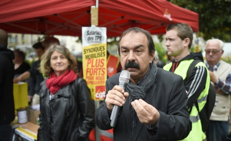 Fougères (France) (AFP). La CGT va "porter plainte pour diffamation" contre Pierre Gattaz