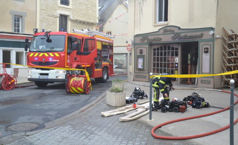 Cinq personnes au chômage technique après l'incendie d'une pizzeria à Port-en-Bessin