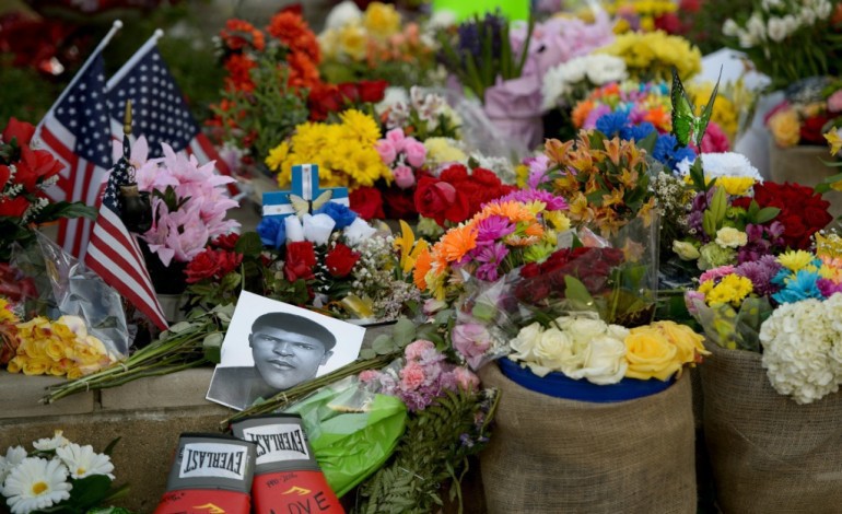 Louisville (Etats-Unis) (AFP). Louisville prépare les obsèques hors norme de Mohamed Ali