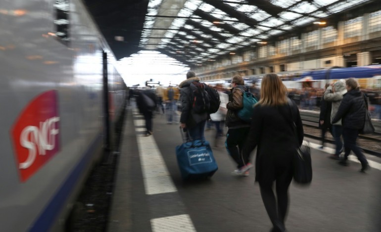 Paris (AFP). A trois jours de l'Euro, l'attention est braquée sur la SNCF