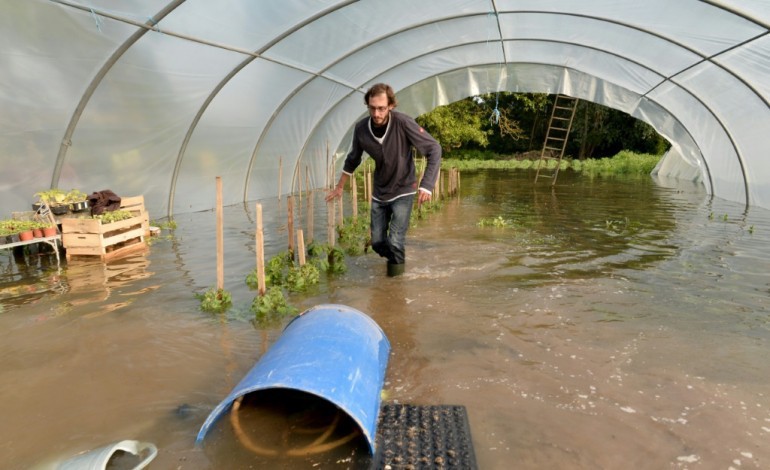 Corbeil-Essonnes (AFP). La facture se précise pour les inondations