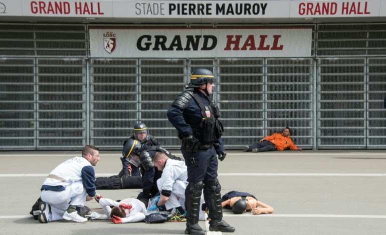 Paris (AFP). Pour l'Euro, le gouvernement lance une application "alerte attentat"