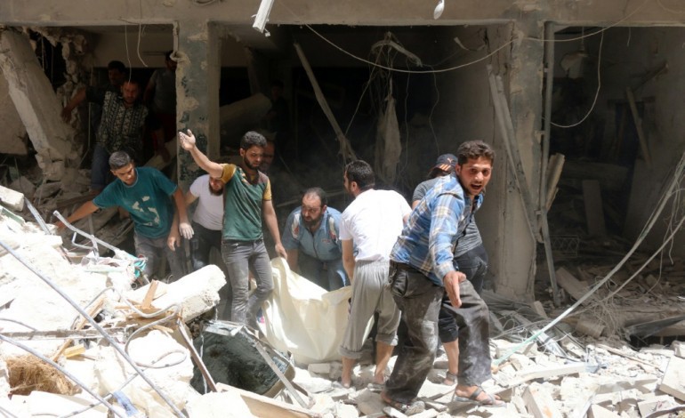 Beyrouth (AFP). Syrie: au moins 15 civils tués dans des raids du régime sur Alep