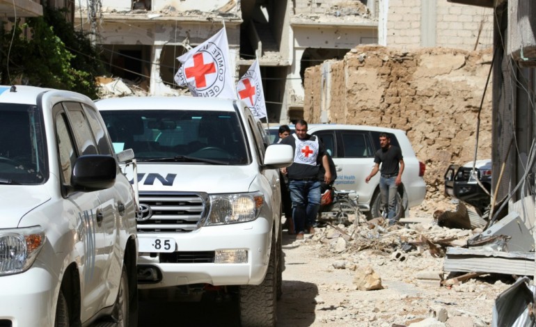 Damas (AFP). Syrie: un premier convoi d'aide alimentaire entre à Daraya 
