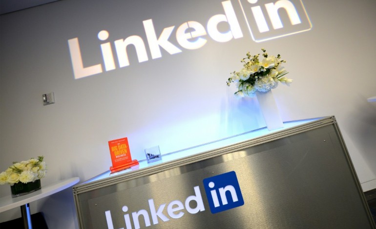 New York (AFP). Microsoft rachète LinkedIn pour 26,2 milliards de dollars