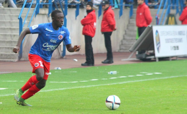 Football, transferts : Dennis Appiah du Stade Malherbe Caen file en Belgique