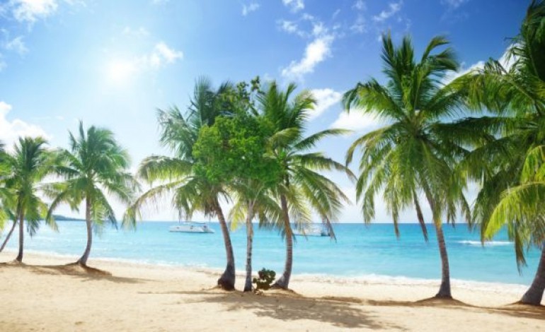 Vacances : 49% des Français ont prévu de passer les vacances à la plage cet été 2016