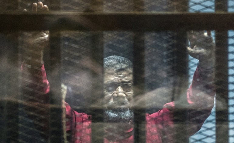 Le Caire (AFP). Egypte: nouvelle peine de prison à vie pour l'ex-président Morsi