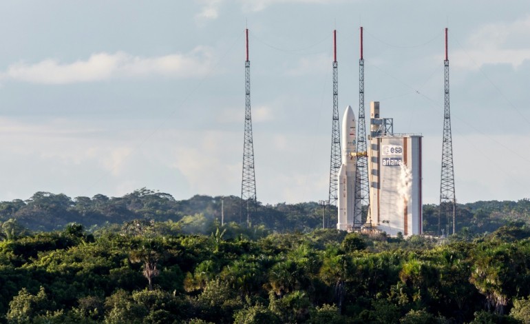 Kourou (AFP). Ariane 5 met sur orbite deux satellites de télécommunications