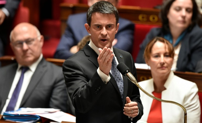 Paris (AFP). Loi travail: pour Valls, "maintenant, il faut aller vite et faire adopter ce texte"