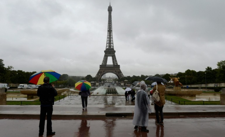 Paris (AFP). Printemps le plus pluvieux depuis 150 ans à Paris