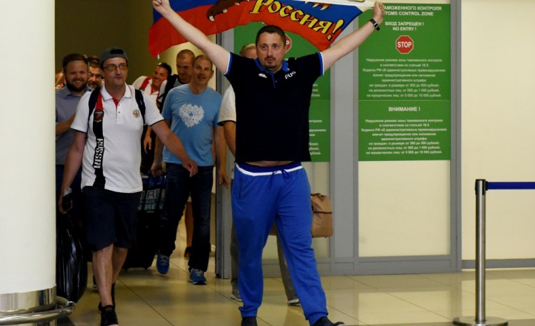 Paris (AFP). Euro-2016: le supporter russe Alexandre Chpryguine de nouveau expulsé