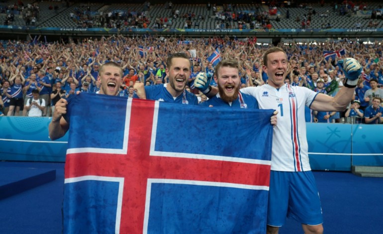 Paris (AFP). Euro-2016: le Portugal et l'Islande qualifiés  