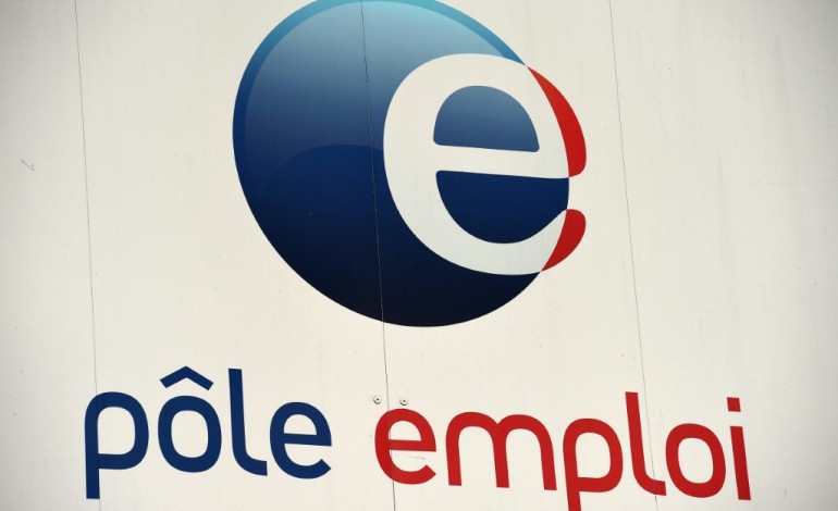 Paris (AFP). France: le chômage repart en légère hausse en mai 