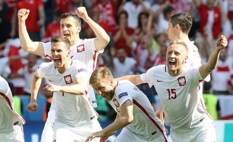 Euro-2016: la Pologne qualifiée pour les quarts, la Suisse éliminée