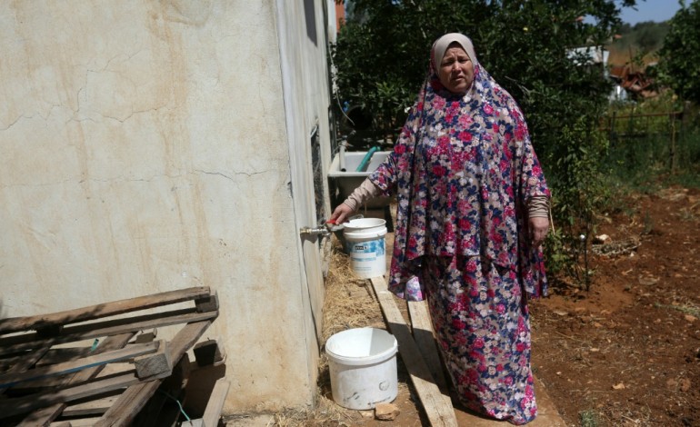 Salfit (Territoires palestiniens) (AFP). En Cisjordanie, le robinet d'eau est à sec et les esprits à vif