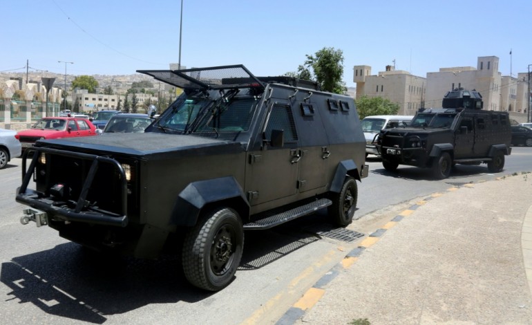 Amman (AFP). L'EI revendique l'attentat suicide contre l'armée jordanienne