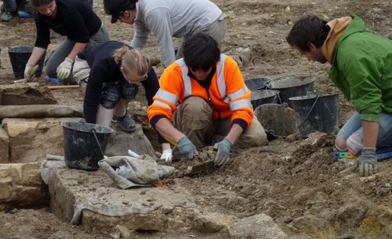 À Caen, les fouilles archéologiques du château reprennent
