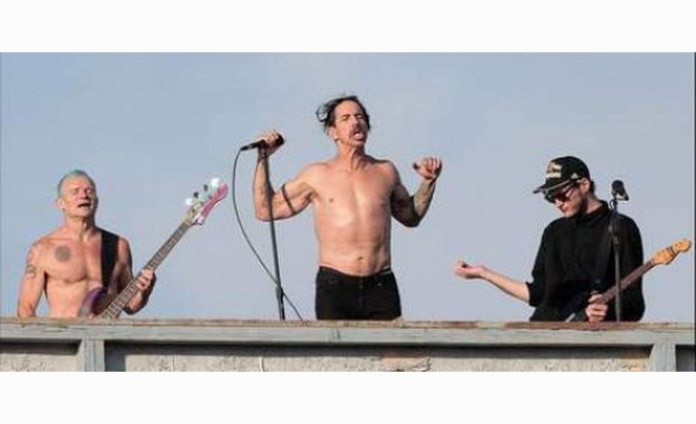 Les Red Hot Chili Peppers dévoilent leur nouveau clip!