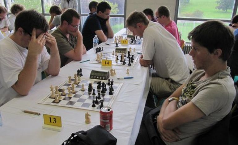 230 pendules d'échecs volées à l'université de Caen