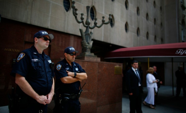 New York (AFP). Pluie d'hommages pour Elie Wiesel, funérailles à New York