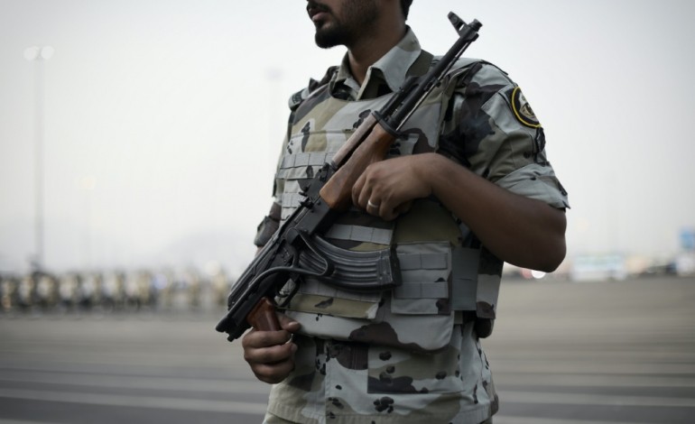 Ryad (AFP). Attentat suicide près d'un consulat américain en Arabie saoudite