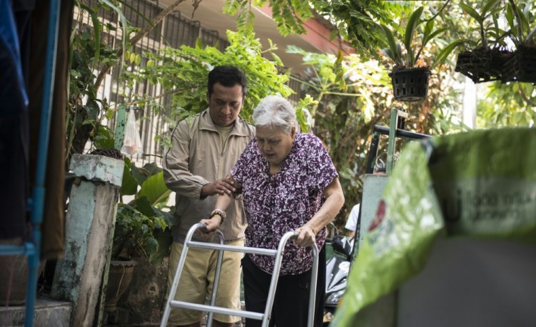 Bangkok (AFP). La Thaïlande face au défi du vieillissement
