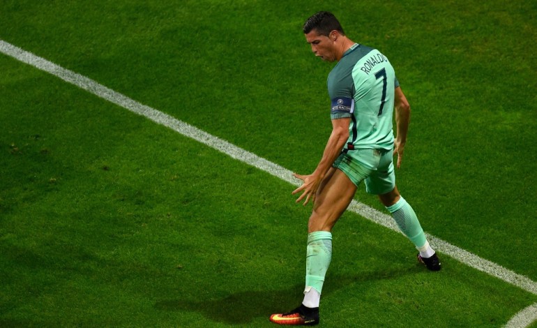 Lyon (AFP). Euro-2016: Ronaldo, l'Apollon du Portugal rêve d'un destin à la grecque