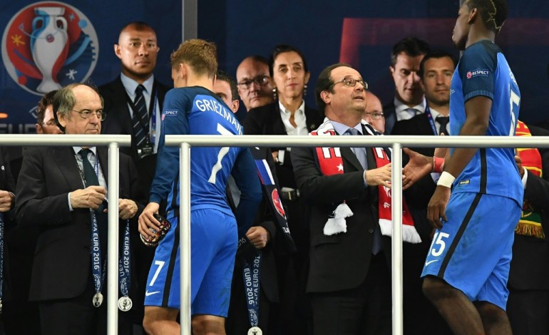 Paris (AFP). Euro-2016: malgré la défaite, Hollande veut surfer sur le succès de l'organisation