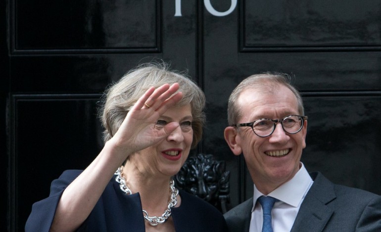 Londres (AFP). Royaume-Uni: Theresa May dans le vif du sujet à Downing Street 