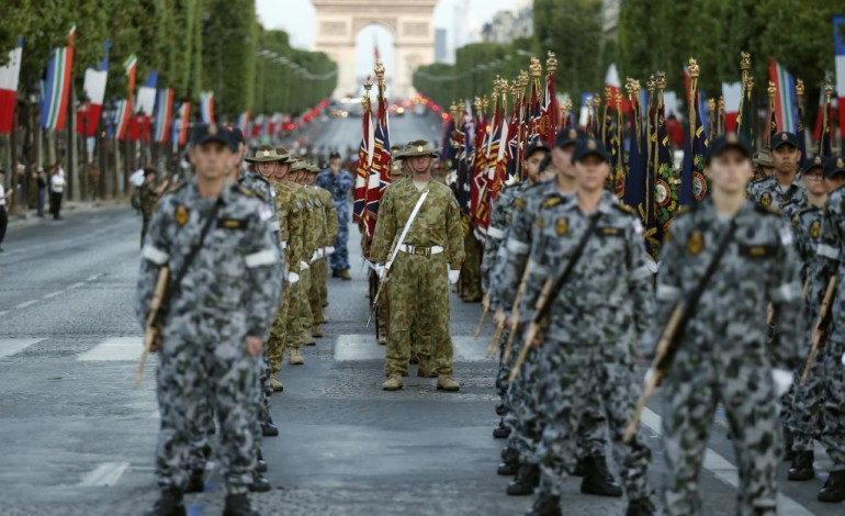 Paris (AFP). Défilé du 14 juillet: plus de 3.000 militaires sur les Champs Elysées