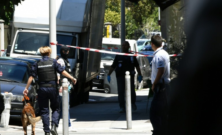 Nice (AFP). Perquisition à Nice au domicile du chauffeur du camion 