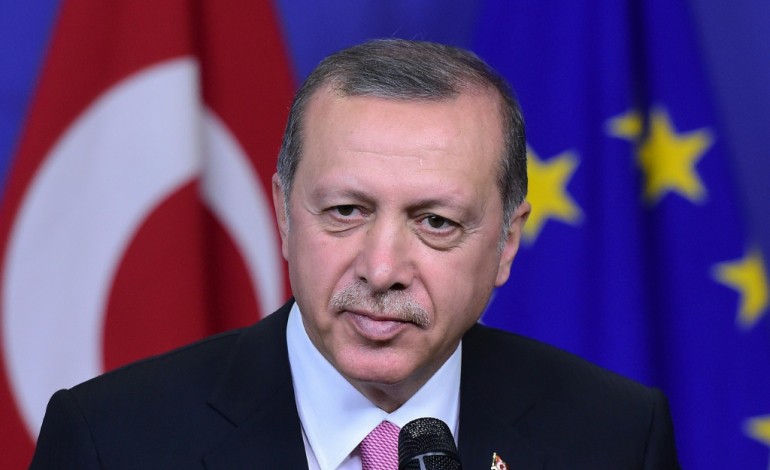 Ankara (AFP). Turquie: Erdogan dénonce un "soulèvement d'une minorité au sein de l'armée"