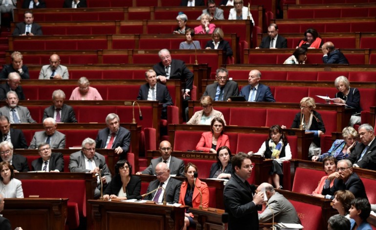 Paris (AFP). Cinq jours après l'attentat de Nice, l'heure du débat sur l'État d'urgence