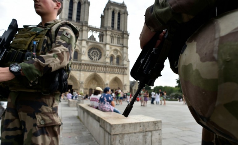 Paris (AFP). Ile-de-France: des évènements estivaux annulés faute de "garanties de sécurité"