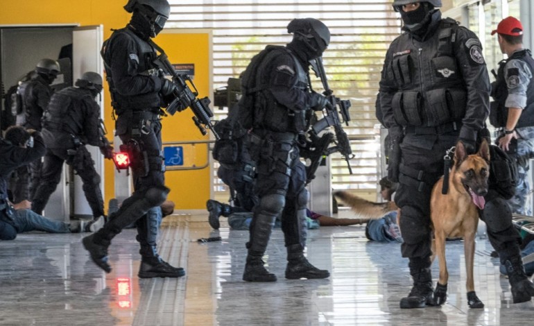 Rio de Janeiro (AFP). JO de Rio : La police arrête un groupe soupçonné de préparer un attentat 