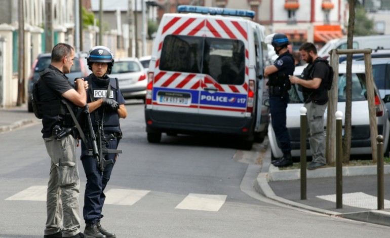 Paris (AFP). Val-d'Oise: opération antiterroriste en cours à Argenteuil 