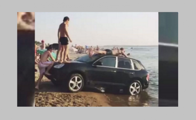 VIDEO - Un Porsche Cayenne en guise de toboggan à la Plage