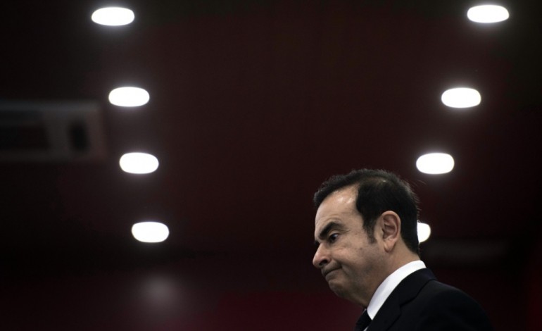 Paris (AFP). Renault tend un rameau d'olivier après la polémique sur le salaire du PDG