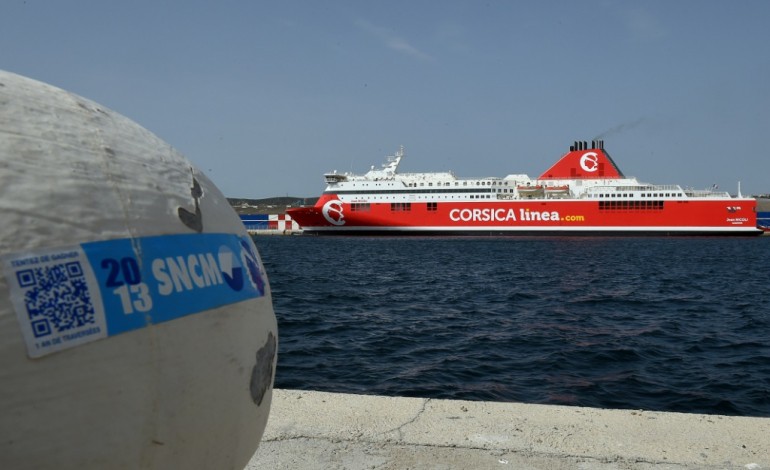 Marseille (AFP). Marseille: un ferry évacué après une détonation sous-marine d'origine indéterminée