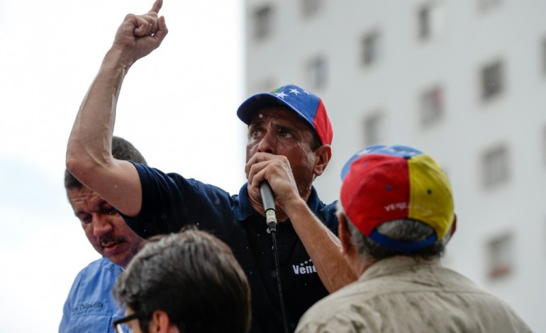 Caracas (AFP). Venezuela: réunion politique sur la question du référendum