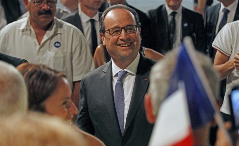 Paris (AFP). Menace terroriste: les "vacances" de Hollande réduites à quelques jours