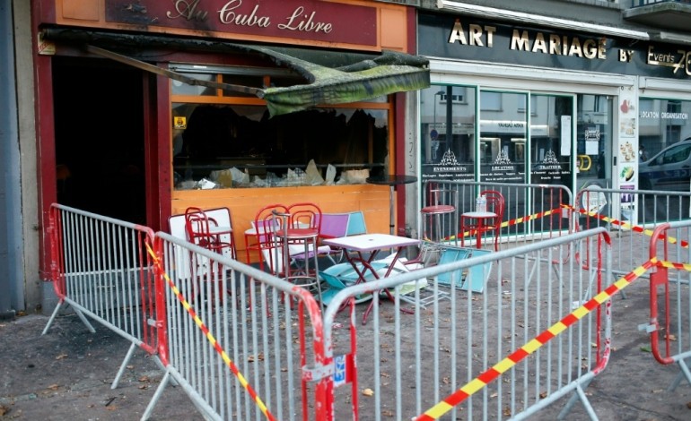 Rouen : 13 jeunes sont morts dans l'incendie d'un bar pendant une fête d'anniversaire