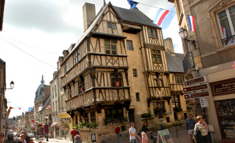 Calvados : la saison touristique accuse une légère baisse à Bayeux