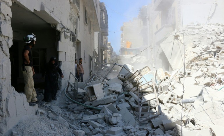 Moscou (AFP). Syrie: l'armée russe annonce suspendre ses frappes 3 heures par jour autour d'Alep