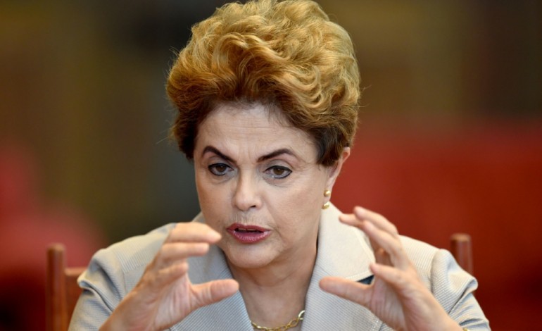 Sao Paulo (AFP). Brésil: seul un "miracle" sauverait Dilma Rousseff de la destitution
