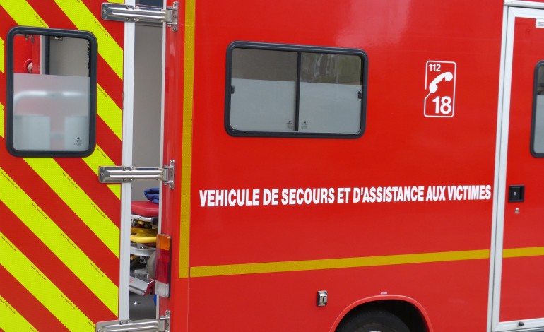 Manche : un motard grièvement blessé à Cerisy-la-Salle héliporté vers Caen