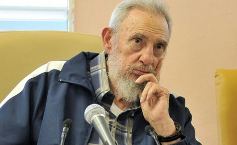 La Havane (AFP). Fidel Castro, le père de la Révolution cubaine, a 90 ans