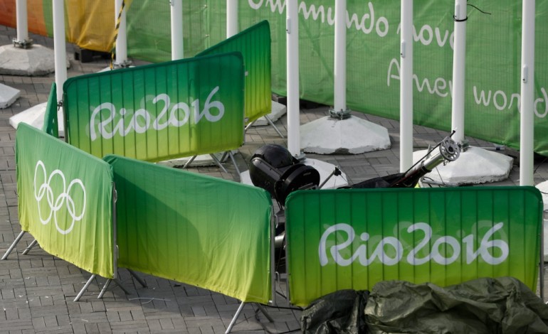 Rio de Janeiro (AFP). JO-2016: la chute d'une grosse caméra officielle fait trois blessés dans le Parc olympique
