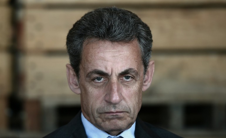 Paris (AFP). Primaire de la droite: Sarkozy annonce sa candidature dans un livre